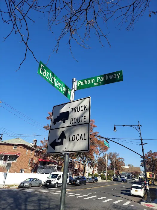 Mosholu-Pelham Greenway Picture 5