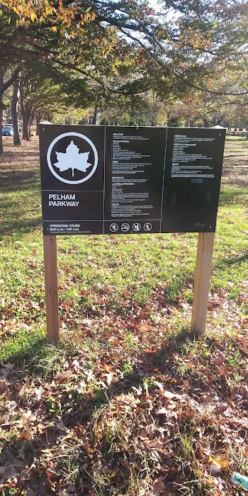 Mosholu-Pelham Greenway Picture 2