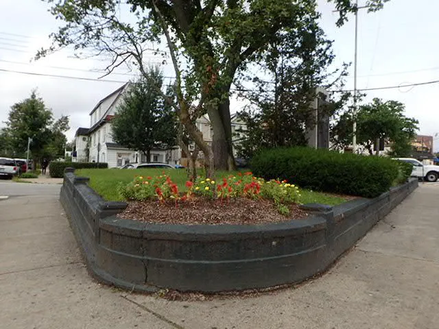 Woodrow Wilson Triangle Picture 5