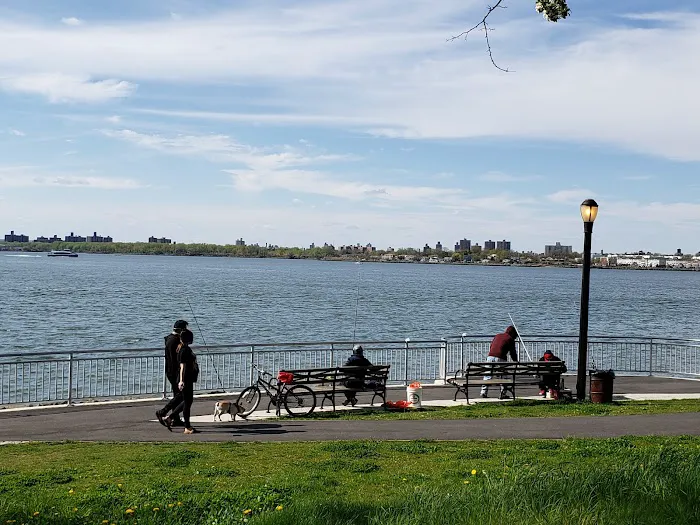 College Point Park Picture 9