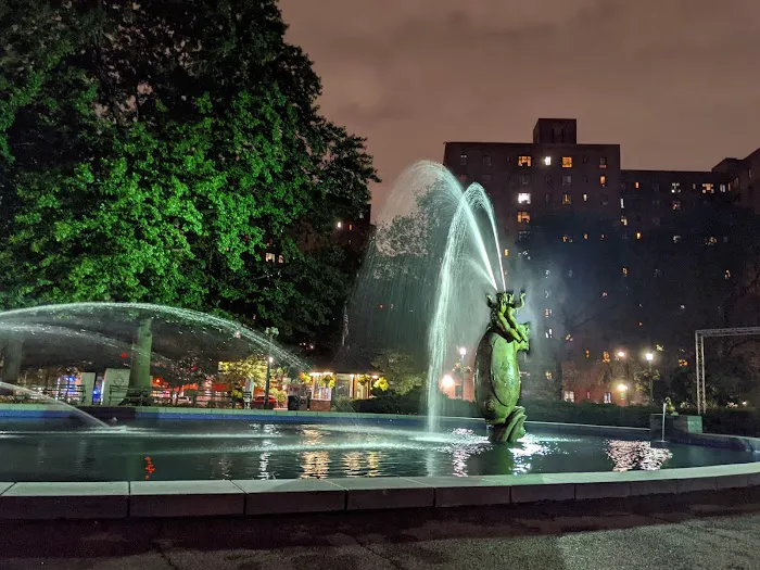 Bronx Unionport Parkchester Park Picture 7