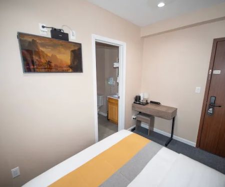 Flushing Garden Hotel