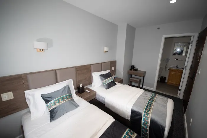 Flushing Garden Hotel Picture 8