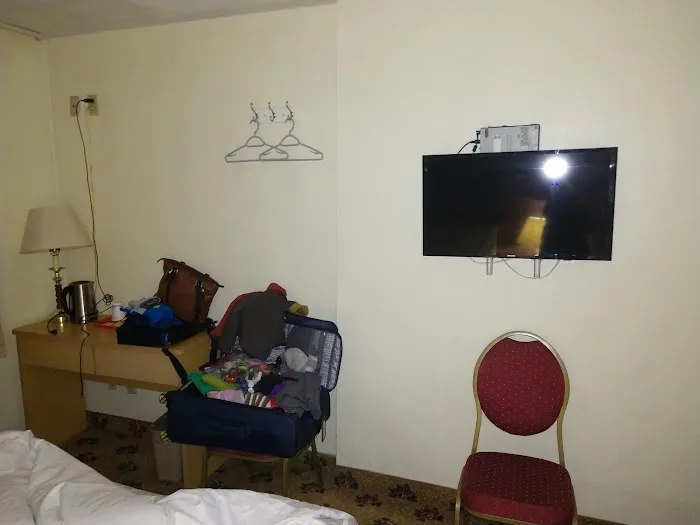 Flushing Hotel Picture 8