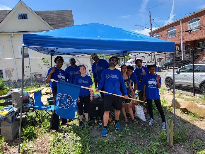 Bay 84th Street Community Garden Picture 3