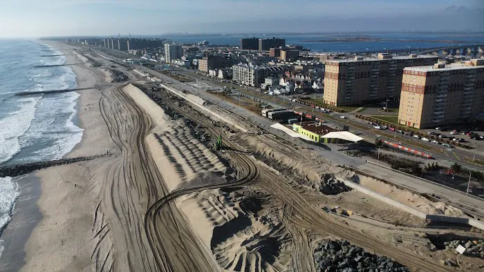 Path to Shoreline Picture 1
