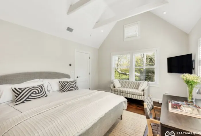East Hampton Rental Picture 5