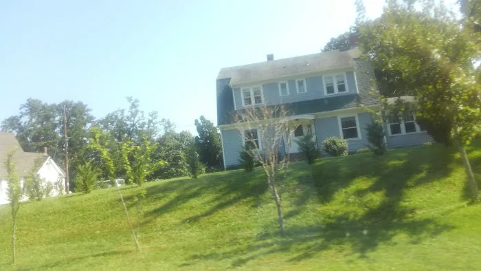 Old Schoolhouse Park Picture 7