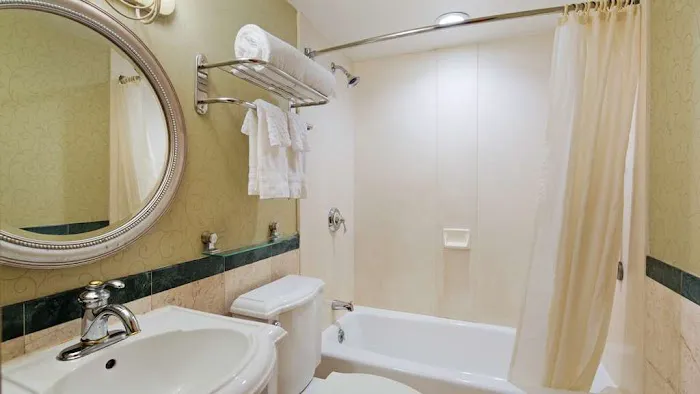 Best Western Queens Court Hotel Picture 5
