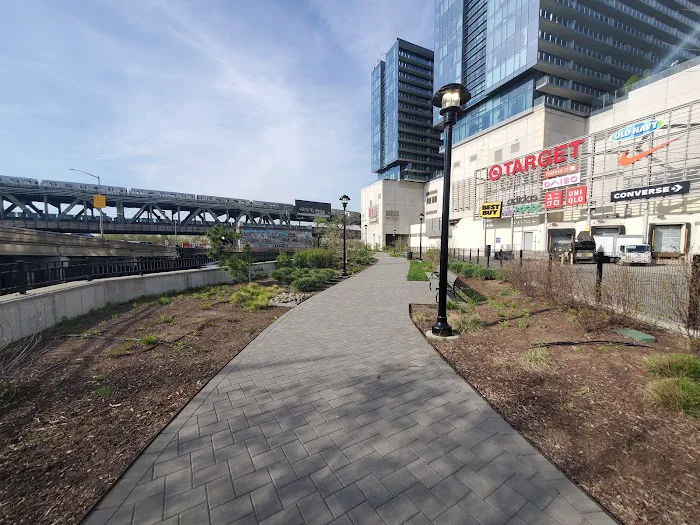 The Waterfront Esplanade Picture 1
