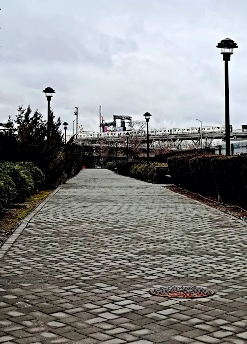 The Waterfront Esplanade Picture 10