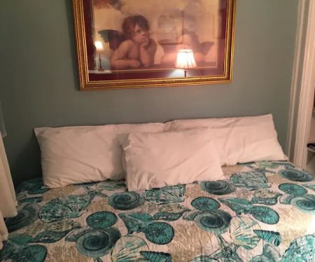 Bronx Guesthouse