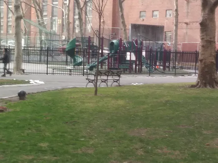 Parkchester North Condominium Park Picture 2