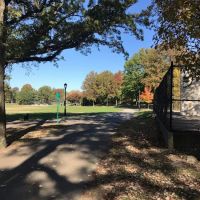 Oscar Comras Memorial Mall ico