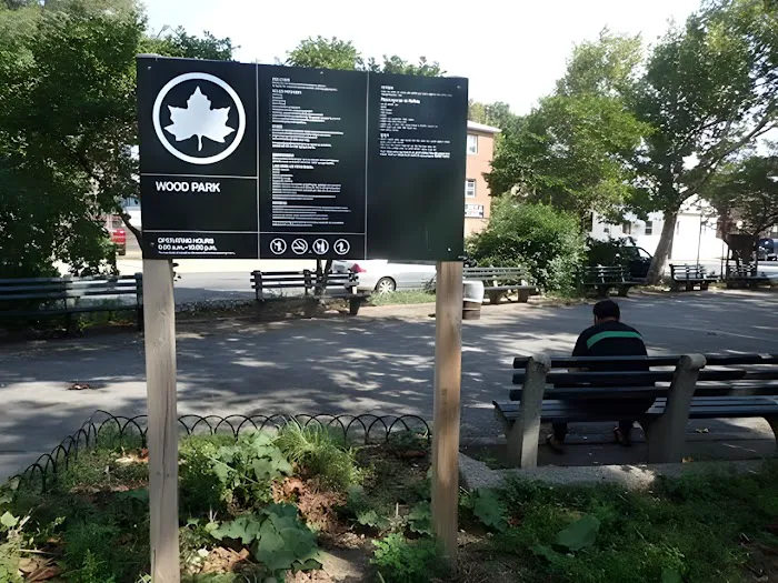 Wood Park Picture 9