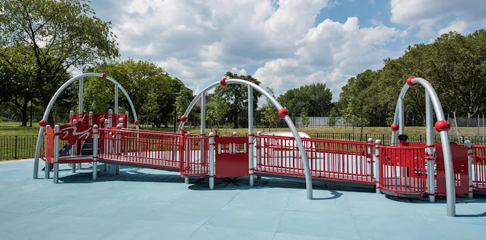 Soundview Park Picture 9