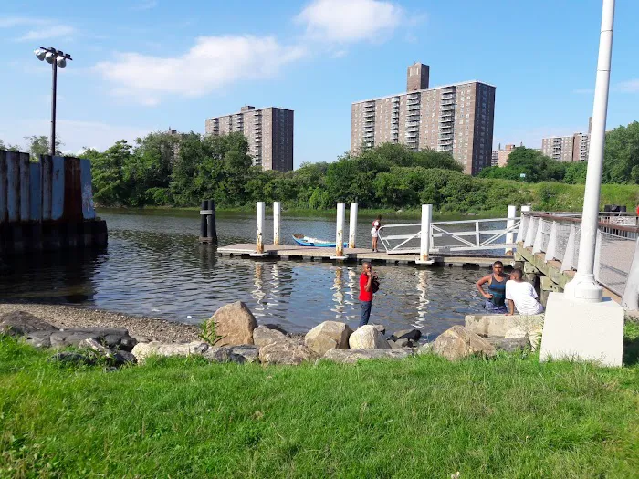 Hunts Point Riverside Park Picture 4