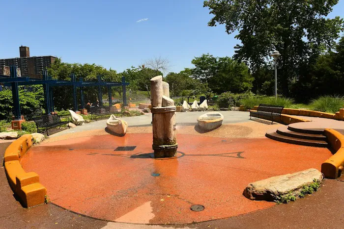Hunts Point Riverside Park Picture 7