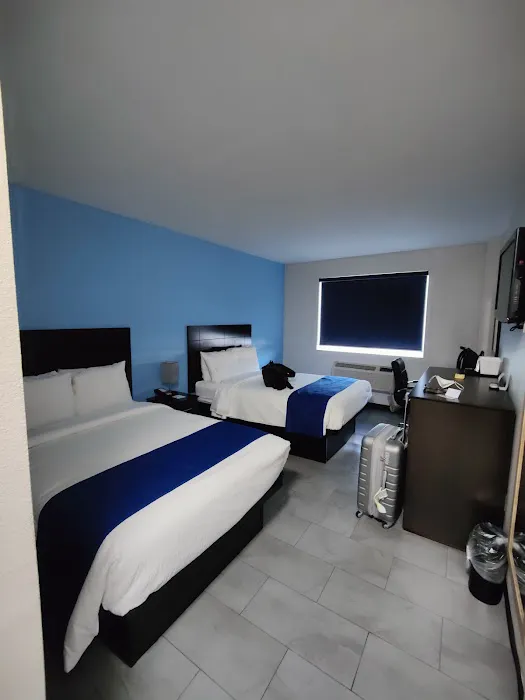 Travelodge by Wyndham Ozone Park Picture 5