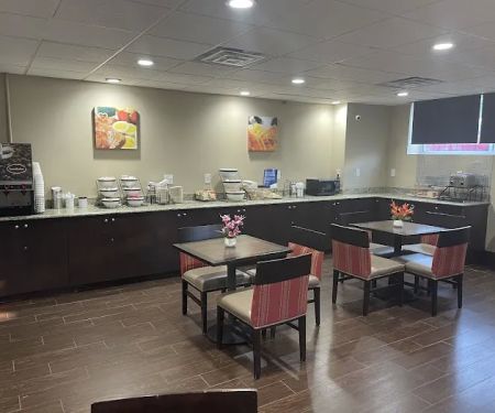 Travelodge by Wyndham Ozone Park