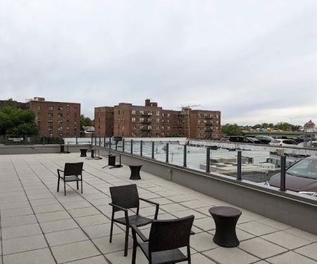 Wyndham Garden LaGuardia South