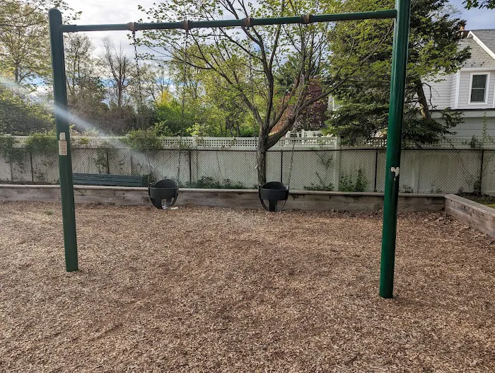 Willow Park Picture 5