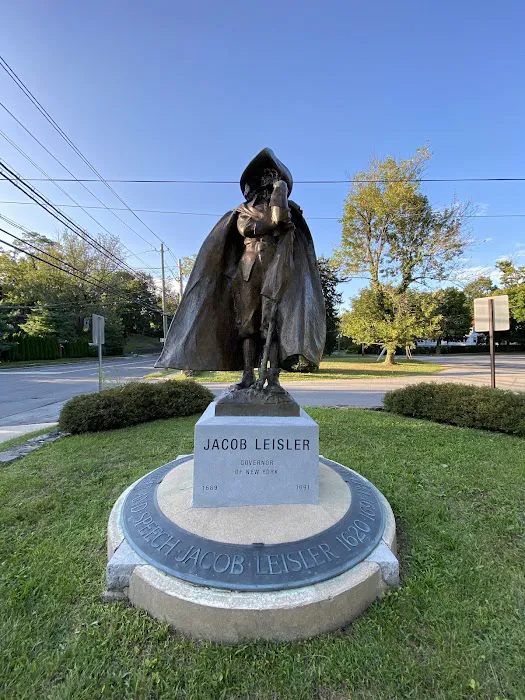 Jacob Leisler Monument Picture 1