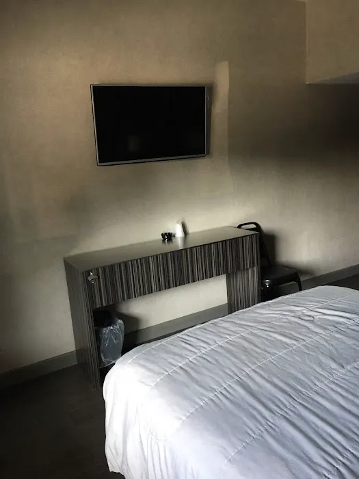 River Road Motor Inn Picture 3