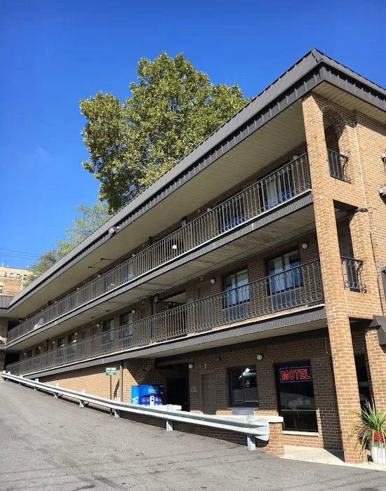 River Road Motor Inn Picture 7