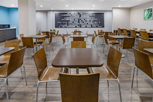 Days Inn by Wyndham Bronx NYC Picture 9