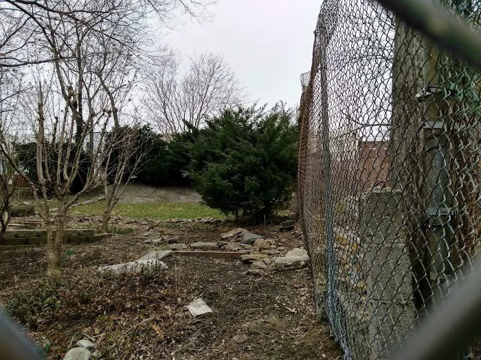 Bryant Hill Garden Picture 10
