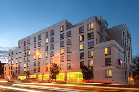 SpringHill Suites New York LaGuardia Airport Picture 3