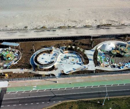 Beach 98th Street Park