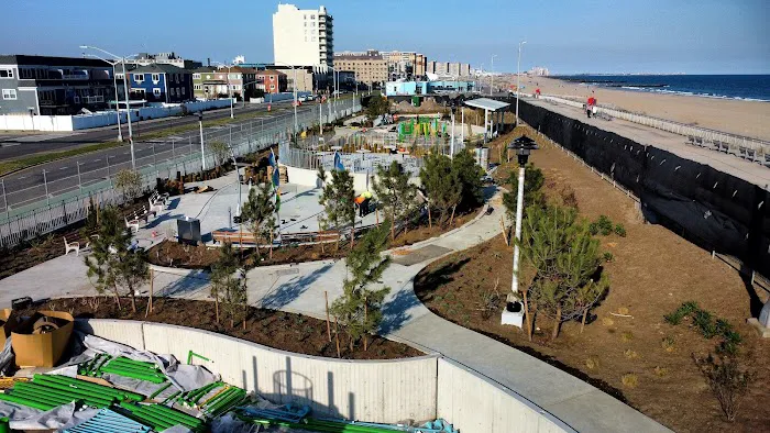 Beach 98th Street Park Picture 4