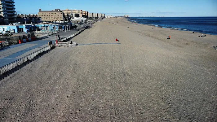 Beach 98th Street Park Picture 5