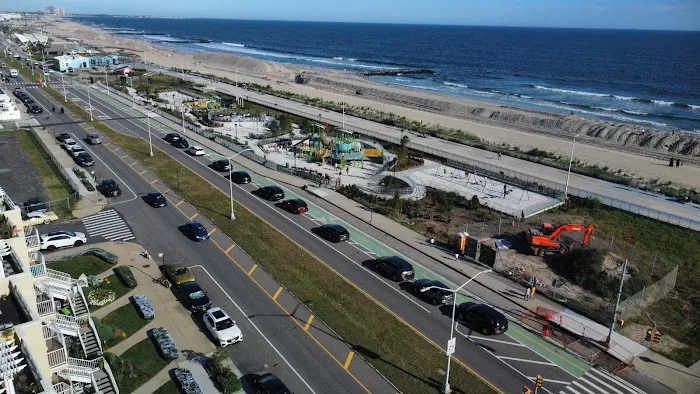 Beach 98th Street Park Picture 6