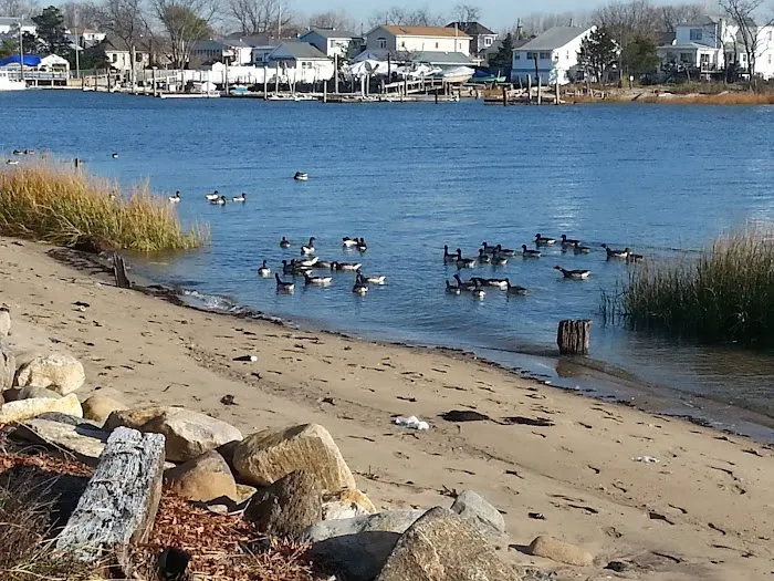 Charles Memorial Park (Gateway National Recreation Area) Picture 7