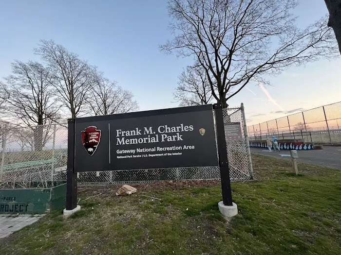 Charles Memorial Park (Gateway National Recreation Area) Picture 6