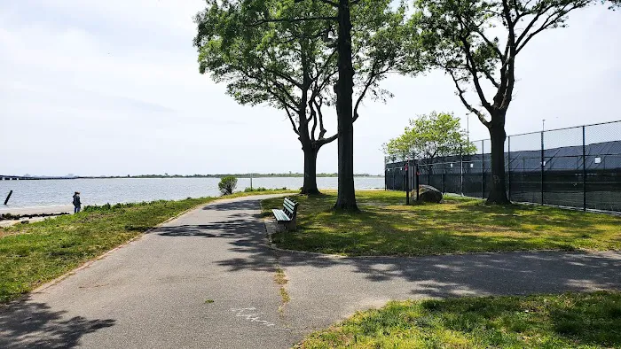 Charles Memorial Park (Gateway National Recreation Area) Picture 4