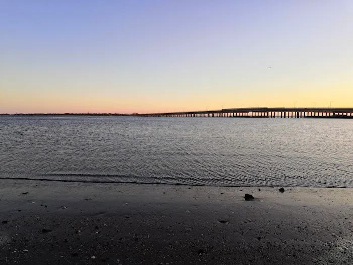 Charles Memorial Park (Gateway National Recreation Area) Picture 3