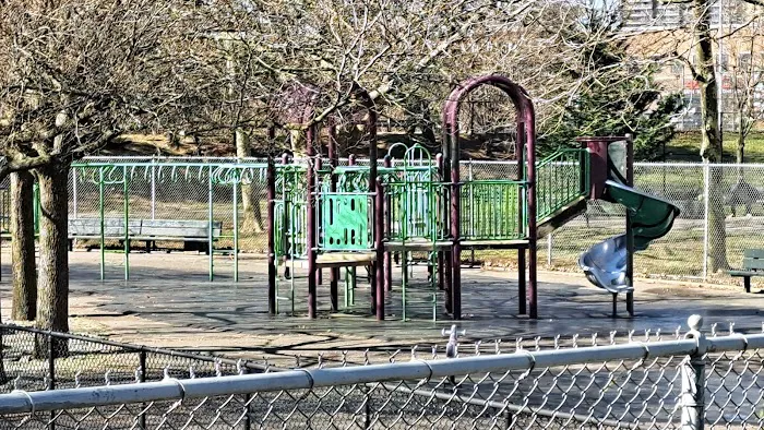 Tudor Park Picture 2