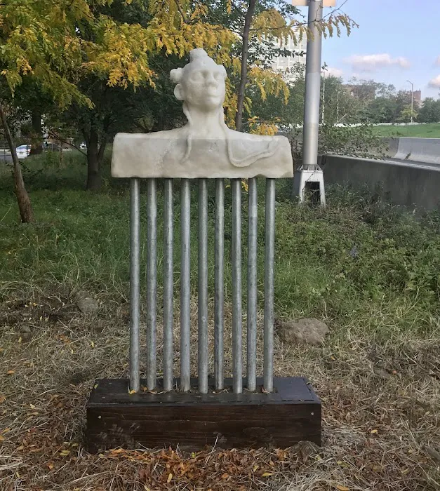 Elmhurst Sculpture Garden Picture 1