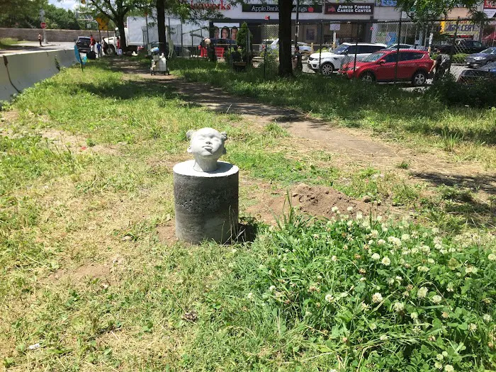 Elmhurst Sculpture Garden Picture 10