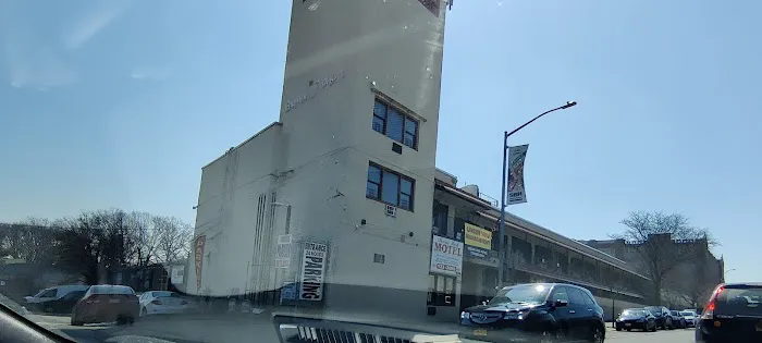 Bronx Park Motel Picture 3