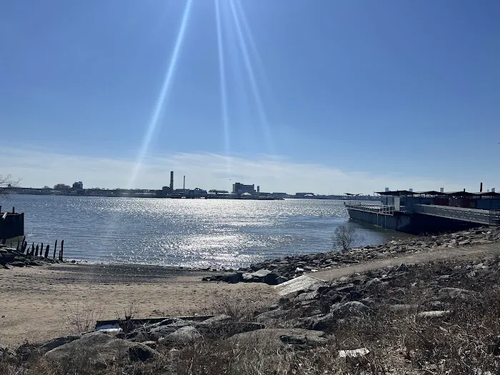 Barretto Point Park Picture 2