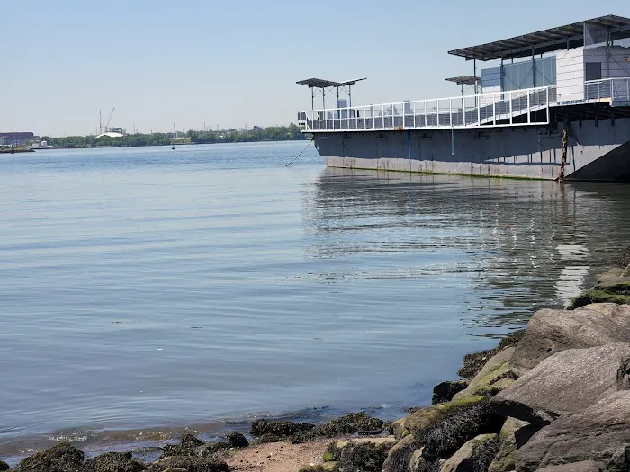 Barretto Point Park Picture 7