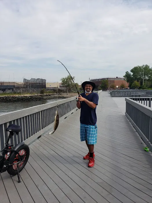 Tiffany Street Pier Picture 4