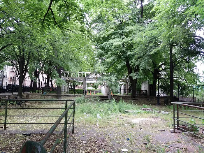 Steven Dougwillo Park Picture 3