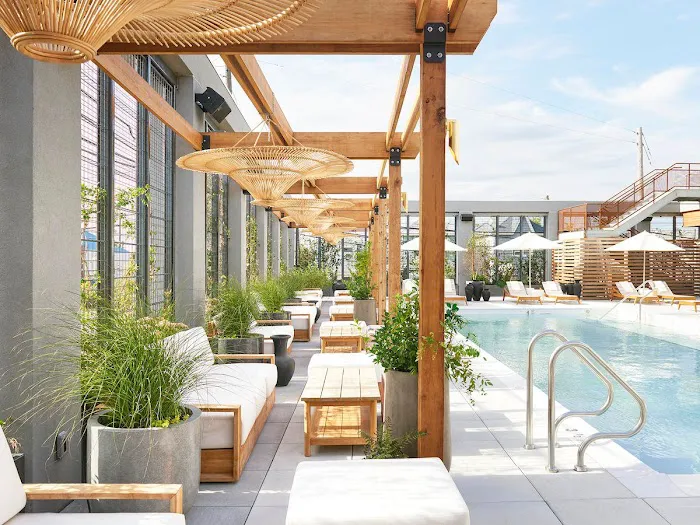 The Rockaway Hotel Picture 2