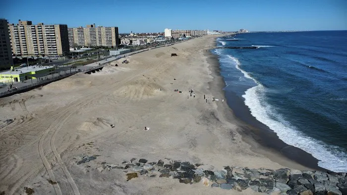 Walkway to Shoreline Picture 2